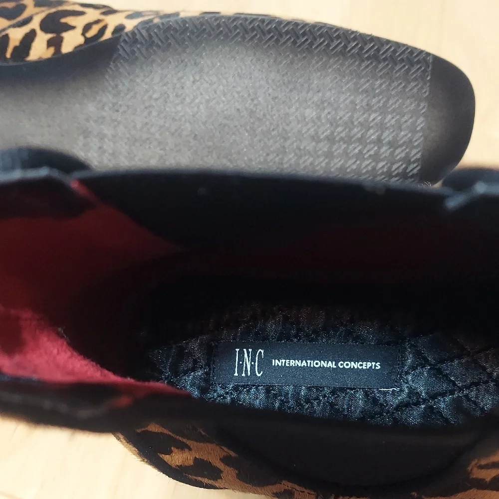 INC International Concepts Thames Cheetah Calf Hair Chelsea Boots Men's Size 10